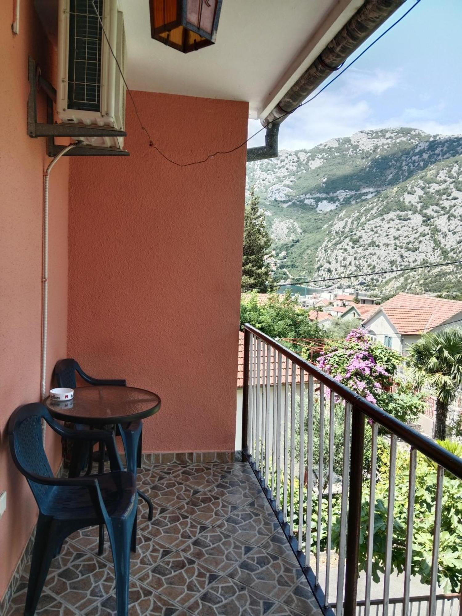 Rooms Banicevic Risan Exterior foto